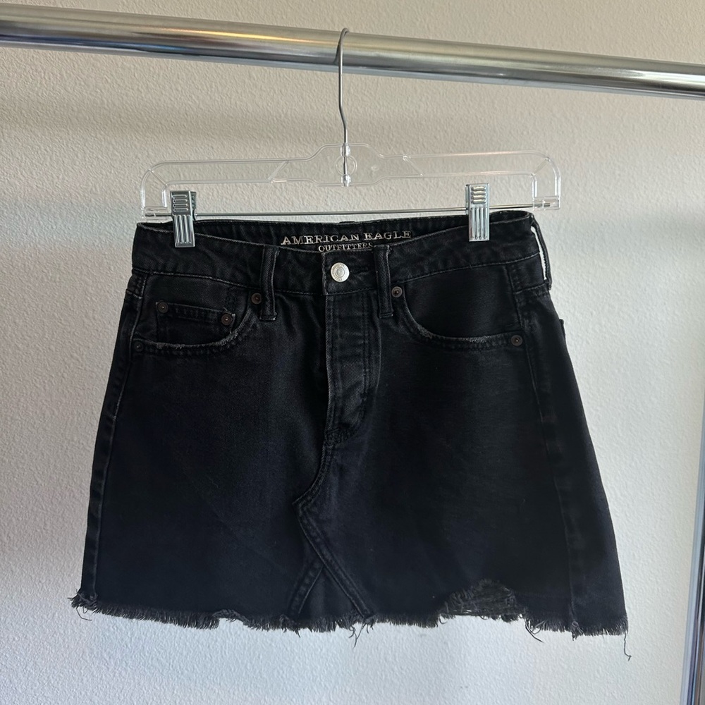 American Eagle Outfitters Black Denim Mini Skirt - Size 2